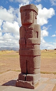 The statue at Tiahuanaco which houses  the alien transmitter in SACRIFICE