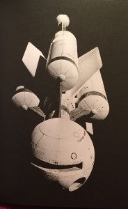 Harry ~Lange's early concept modelof the Discovery from THE 2001FILE 